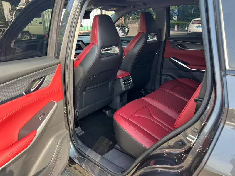Changan CS75 PLUS 2022 Second generation 1.5T Automatic pilot type interior photo 6 Changan CS75 PLUS 2022 Second generation 1.5T Automatic pilot type interior photo 6