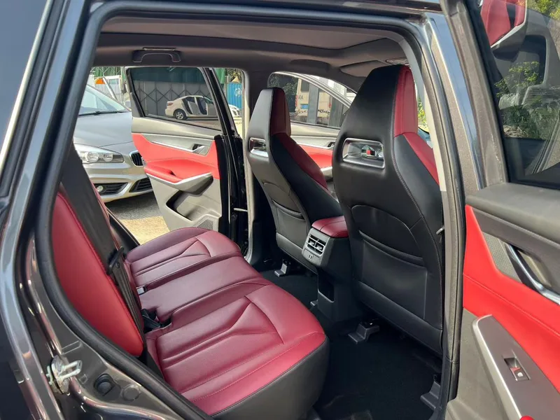 Changan CS75 PLUS 2022 Second generation 1.5T Automatic pilot type interior photo 9 Changan CS75 PLUS 2022 Second generation 1.5T Automatic pilot type interior photo 9