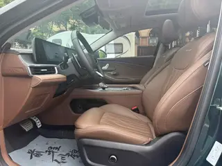 Chery Arrizo 8 2025 2.0T AT Imperial interior foto 12 Chery Arrizo 8 2025 2.0T AT Imperial interior foto 12