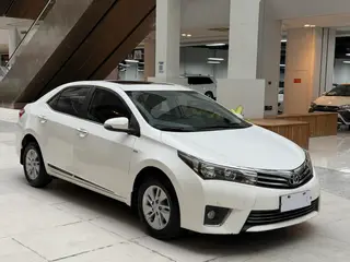 Toyota Corolla 2014 1.6L CVT GL-i extérieur photo 3 Toyota Corolla 2014 1.6L CVT GL-i extérieur photo 3