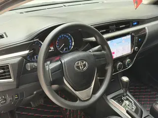 Toyota Corolla 2014 1.6L CVT GL-i extérieur photo 8 Toyota Corolla 2014 1.6L CVT GL-i extérieur photo 8