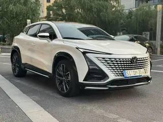 Changan UNI-T 2023 Second generation 1.5T Premium Trim exterior photo 2 Changan UNI-T 2023 Second generation 1.5T Premium Trim exterior photo 2