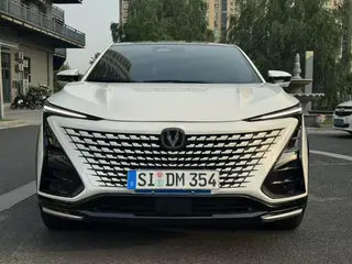 Changan UNI-T 2023 Second generation 1.5T Premium Trim exterior photo 3 Changan UNI-T 2023 Second generation 1.5T Premium Trim exterior photo 3