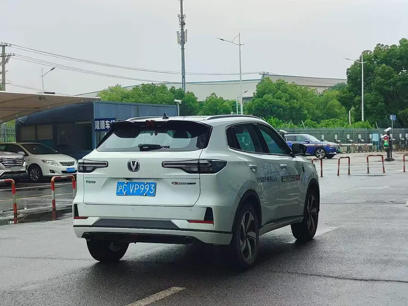 Changan CS55 PLUS 2024 Third generation 1.5T DCT Excellence-type exterior photo 5 Changan CS55 PLUS 2024 Third generation 1.5T DCT Excellence-type exterior photo 5