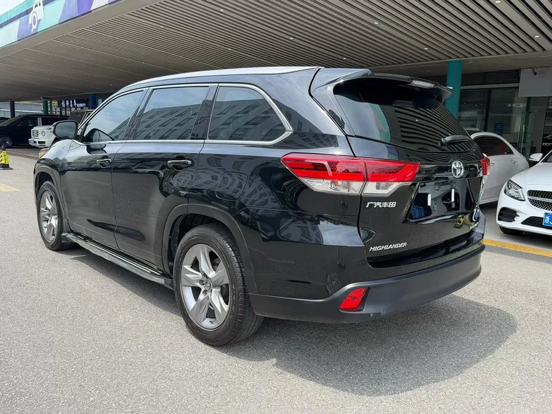 Toyota Highlander 2018 2.0T Four-wheel drive deluxe edition 7 seat Country VI exterior photo 3 Toyota Highlander 2018 2.0T Four-wheel drive deluxe edition 7 seat Country VI exterior photo 3