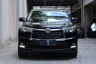 Toyota Highlander 2015 2.0T Édition de luxe à quatre roues motrices 7 Siège extérieur photo 2 Toyota Highlander 2015 2.0T Édition de luxe à quatre roues motrices 7 Siège extérieur photo 2