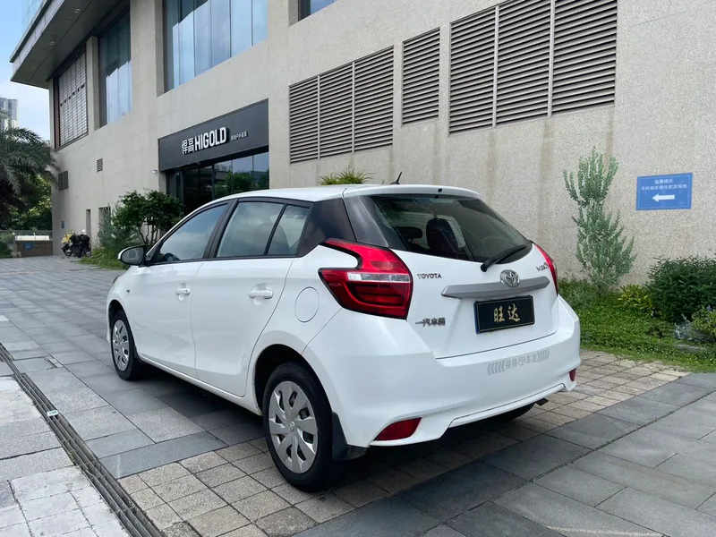 Toyota Vios FS 2017 1.5L CVT Feng Chi Edition interior photo 9 Toyota Vios FS 2017 1.5L CVT Feng Chi Edition interior photo 9