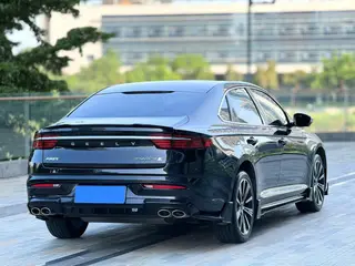 Geely Preface 2025 1.5T Oriental Yao Kunlun Edition exterior photo 2 Geely Preface 2025 1.5T Oriental Yao Kunlun Edition exterior photo 2