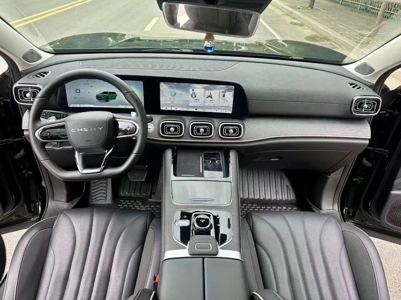 Chery Tiggo 9 2023 2.0T DCT Two-wheel drive luxury edition 5 seat interior photo 8