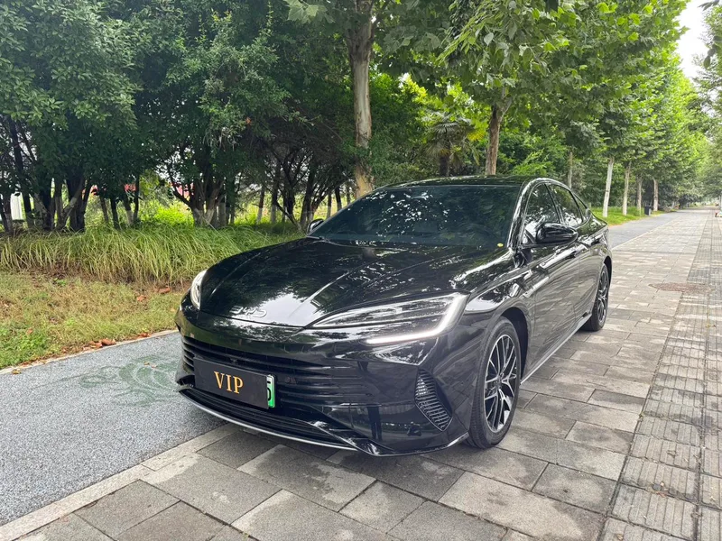 BYD Seal 2024 Glory Edition DM-i 1.5T 121KM Flagship exterior photo 1 BYD Seal 2024 Glory Edition DM-i 1.5T 121KM Flagship exterior photo 1