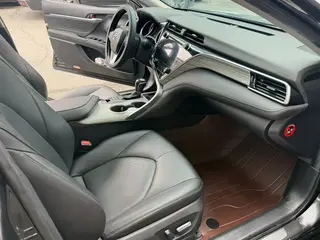 Toyota Camry 2019 2.5G Luxury Edition Country VI interior photo 8 Toyota Camry 2019 2.5G Luxury Edition Country VI interior photo 8