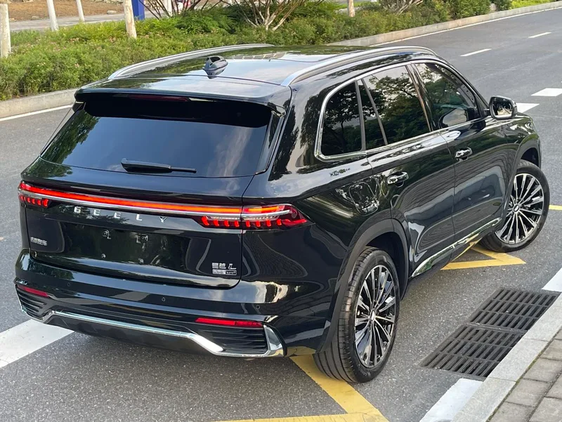 Geely Monjaro 2026 2.0TD Gaogong automatique à deux roues motrices Dongfang Yao remporte la version étoile extérieur photo 8 Geely Monjaro 2026 2.0TD Gaogong automatique à deux roues motrices Dongfang Yao remporte la version étoile extérieur photo 8
