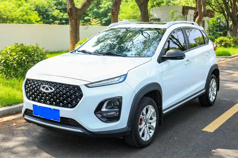 Chery Tiggo 3x 2021 Diamond Edition 1.5L CVT Queen's Edition exterior photo 1 Chery Tiggo 3x 2021 Diamond Edition 1.5L CVT Queen's Edition exterior photo 1