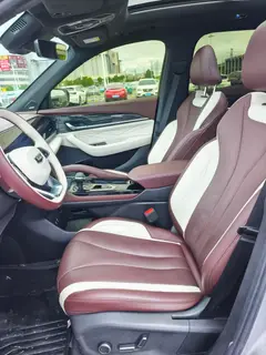 Geely Monjaro 2021 2.0TD DCT EVO Two-wheel-drive Zhizun type exterior photo 9 Geely Monjaro 2021 2.0TD DCT EVO Two-wheel-drive Zhizun type exterior photo 9