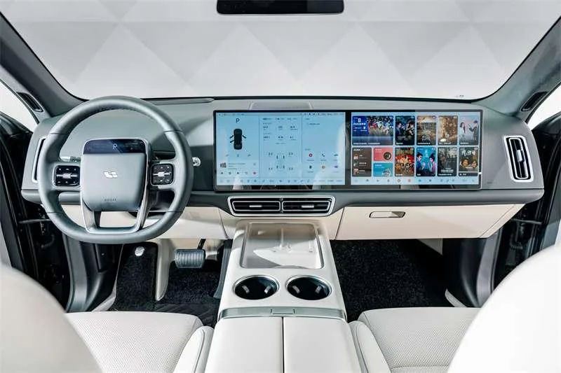 Li Auto L6 2025 Pro Smart Rejuvenation New Edition interior photo 13