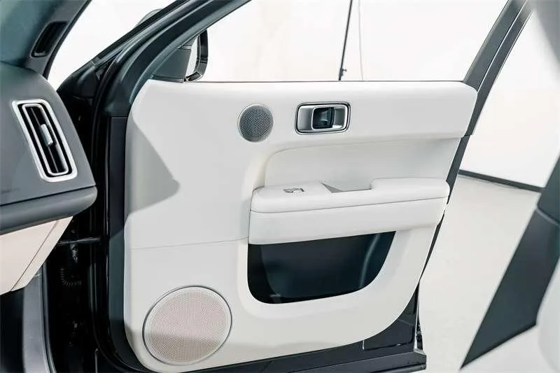 Li Auto L6 2025 Pro Smart Rejuvenation New Edition interior photo 15