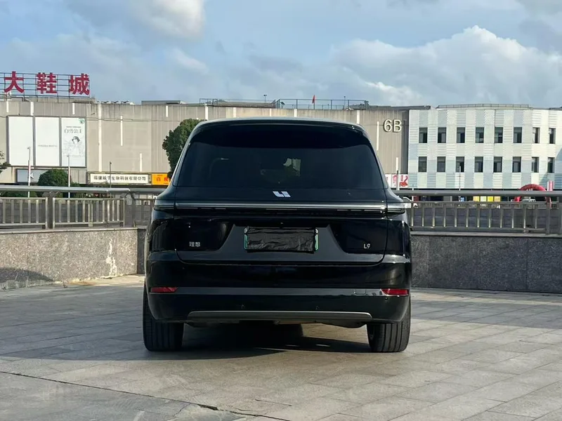 Li Auto L9 2022 Max Edición exterior foto 3