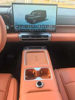 Fangchengbao Equation Leopard Titanium 7 2025 200KM Dos tracciones Max Edición interior foto 14