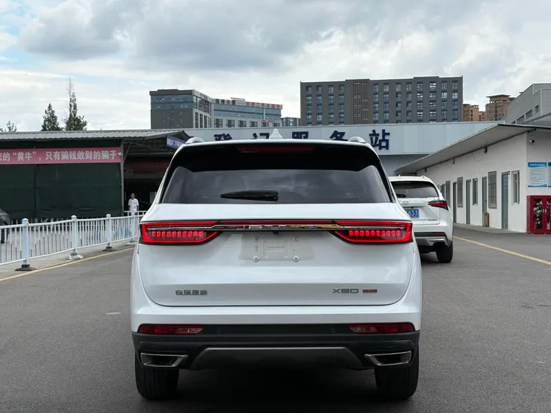 Jetour X90 PLUS 2023 1.6TD DCT Nivel plano exterior foto 5