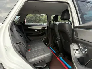 Jetour X90 PLUS 2023 1.6TD DCT Nivel plano interior foto 11