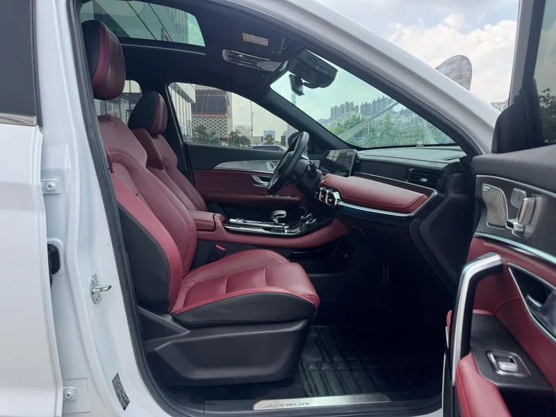 Jetour X70 PLUS 2021 1.6T DCT Jours 5 Siège intérieur photo 14