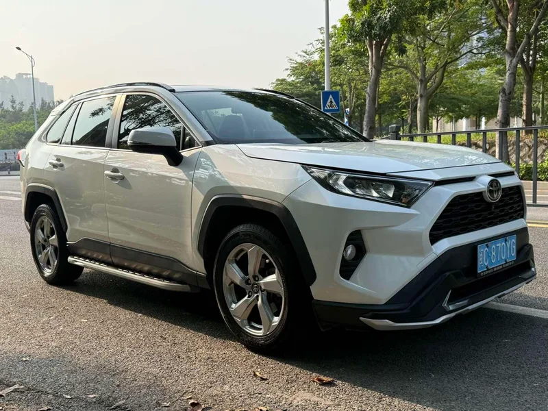 Toyota RAV4 2020 2.0L CVT Version mode à deux roues motrices extérieur photo 3