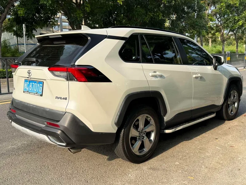 Toyota RAV4 2020 2.0L CVT Version mode à deux roues motrices extérieur photo 4