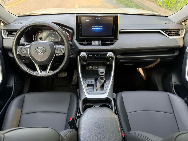 Toyota RAV4 2020 2.0L CVT Version mode à deux roues motrices intérieur photo 9