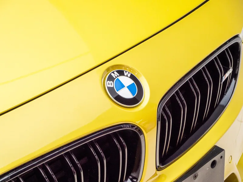 BMW M4 2014 M4 Coupe interior photo 16