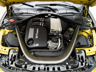 BMW M4 2014 M4 Coupe interior photo 17