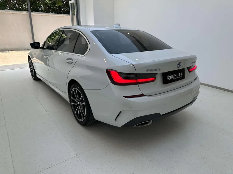 BMW 3 Series 2021 Mise à jour 320Li M Ensemble de sport extérieur photo 5