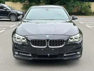 BMW 5 Series 2017 525Li Luxury Design Set exterior photo 2