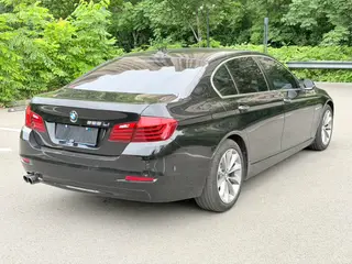 BMW 5 Series 2017 525Li Luxury Design Set exterior photo 4