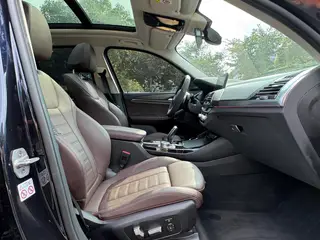 BMW X3 2021 xDrive28i M Sports suit interior photo 11