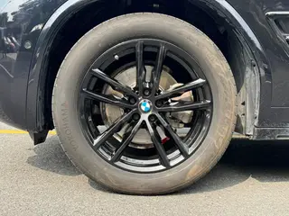 BMW X3 2021 xDrive28i M Sports suit interior photo 18