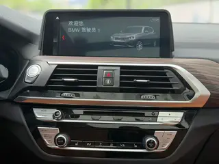 BMW X3 2019 xDrive28i Luxury Set interior photo 12