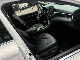 Toyota Camry 2023 2.0G Luxury Edition exterior photo 6