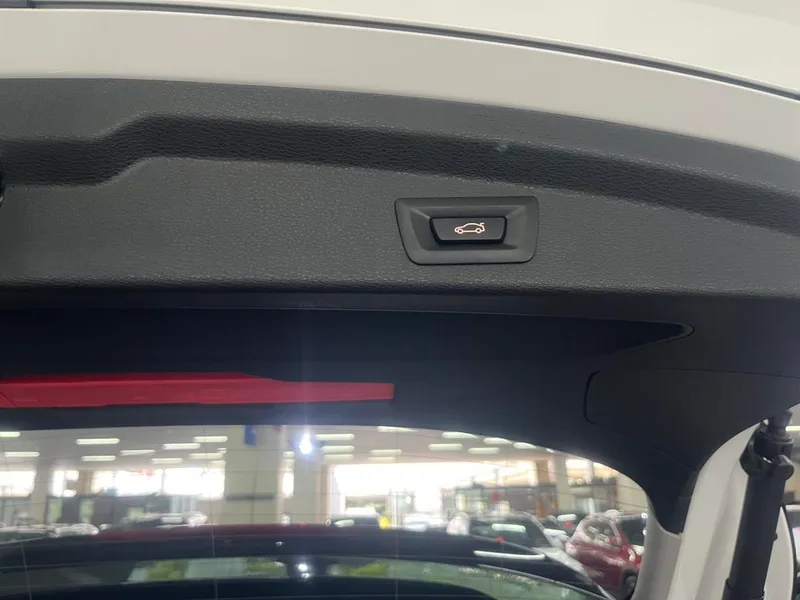 BMW X2 2021 Restyling sDrive25i M Off-road suit interior photo 16