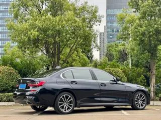 BMW 3 Series 2022 325Li M Ensemble de sport extérieur photo 5