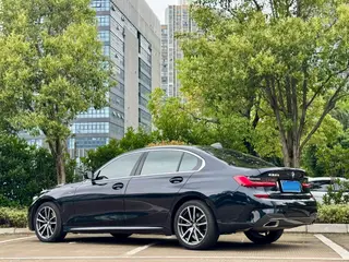 BMW 3 Series 2022 325Li M Ensemble de sport extérieur photo 7