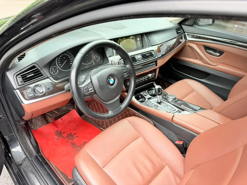BMW 5 Series 2014 528Li Leader extérieur photo 8
