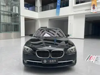 BMW 7 Series 2010 760Li exterior photo 2