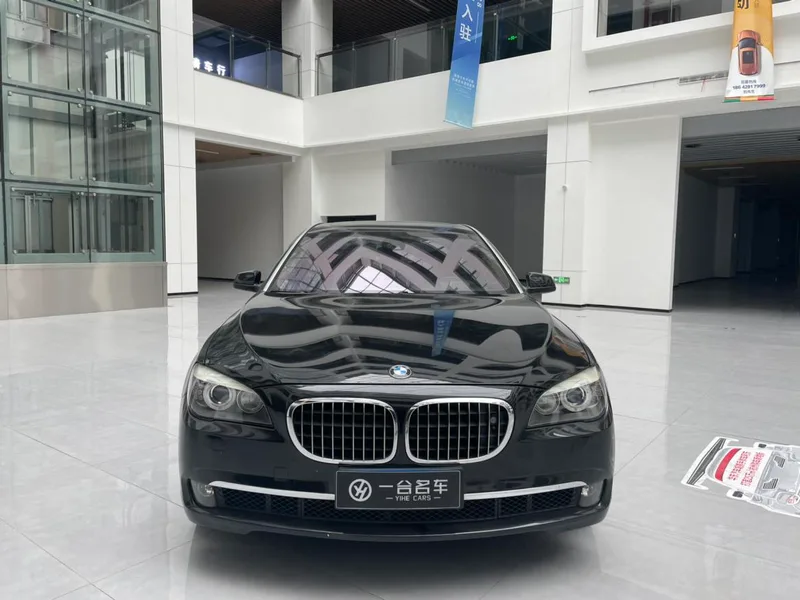 BMW 7 Series 2010 760Li exterior photo 2