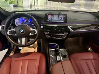 BMW 5 Series 2018 Reforma 530Li Líder M Conjunto deportivo interior foto 12