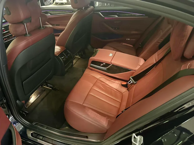 BMW 5 Series 2018 Reforma 530Li Líder M Conjunto deportivo interior foto 13
