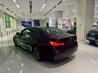 BMW 5 Series 2018 Reforma 530Li Líder M Conjunto deportivo interior foto 17