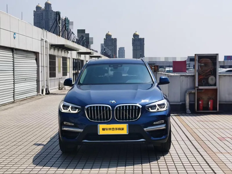 BMW X3 2018 xDrive28i Luxury Set Country VI exterior photo 2
