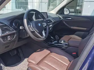 BMW X3 2018 xDrive28i Luxury Set Country VI interior photo 6