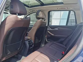 BMW X3 2018 xDrive28i Luxury Set Country VI interior photo 8