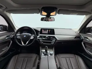 BMW 5 Series 2020 530Li Leading Type Luxury Set interior photo 8